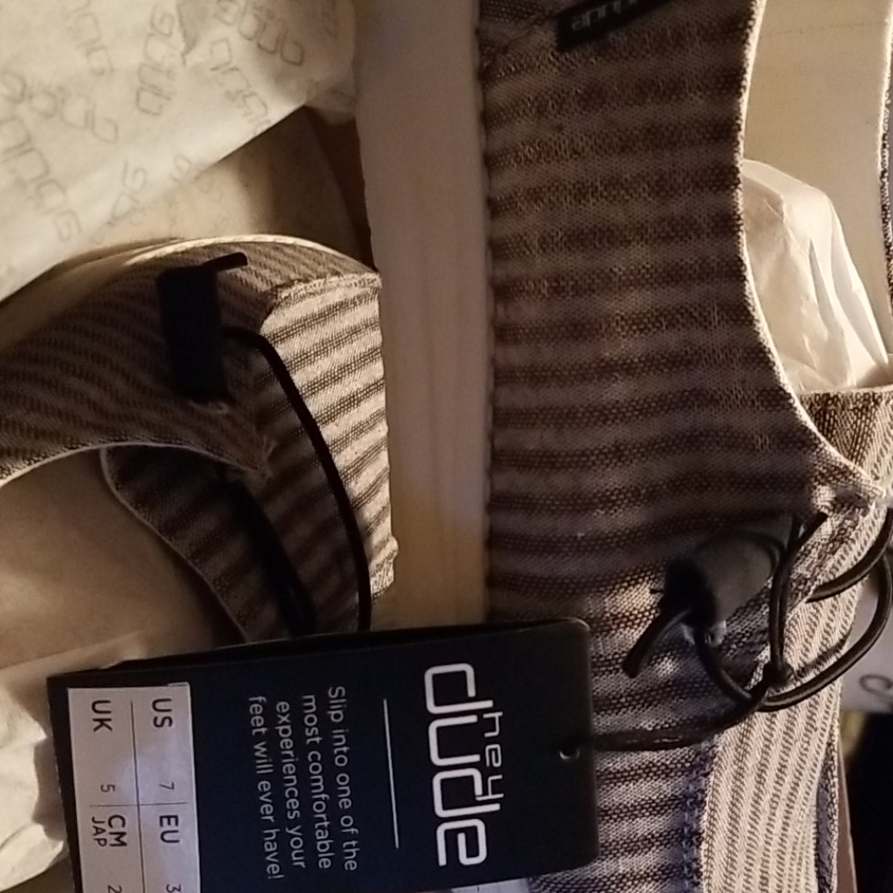 Hey dude shoes